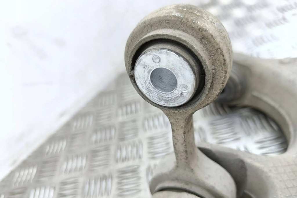 фото №10, Рычаг задний правый bmw 7 f01, f02 6794876 4.4l бензиновый 330kw 2013