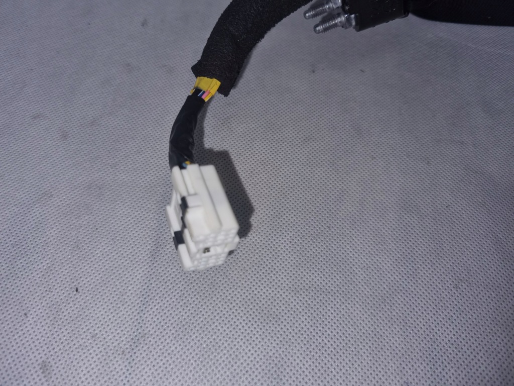 Hyundai santa fe iv - дзеркало ліва 10 pin асистент камера Зі Шроту