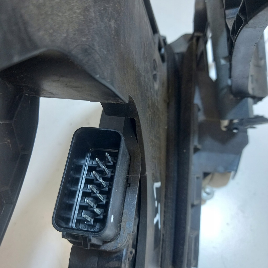 фото №6, Замок дверь левый задняя задний volvo v50