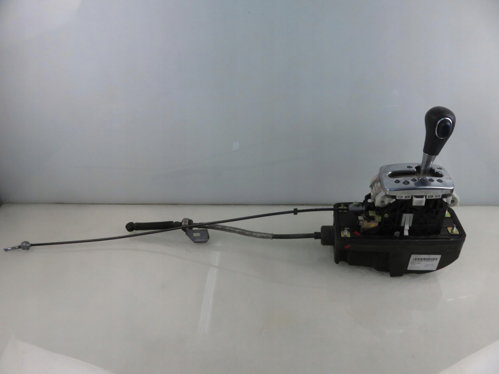 фото №1, Домкрат audi a4 b6 1.9 tdi автоматична коробка передач 8e1713111r