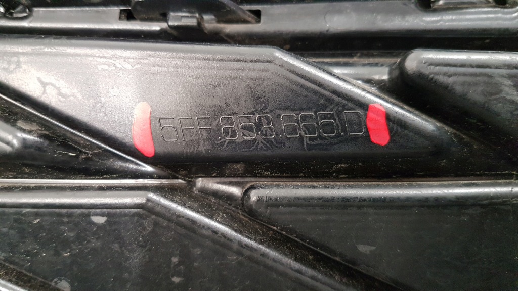 Купити Seat cupra formentor решітка бампера ліве перед 5ff853665d 5ff805903a