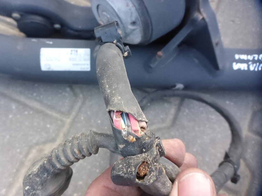 фото №9, Skoda octavia iv 5e3803881a hak буксирувальний електричний оригінал