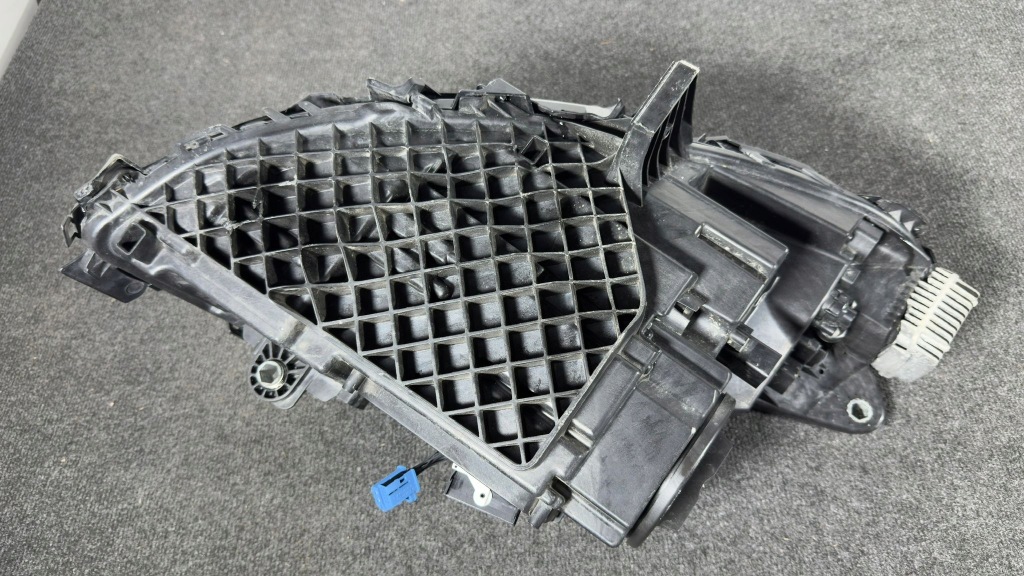 Mercedes eqc w293 a293 293 фара ліва перед європа  full led a2939067500 гарний стан Доставка