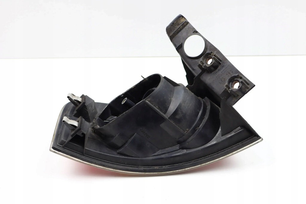 фото №7, Seat ibiza iii 6l лампа права задня задня w крила europa 6l6945096a