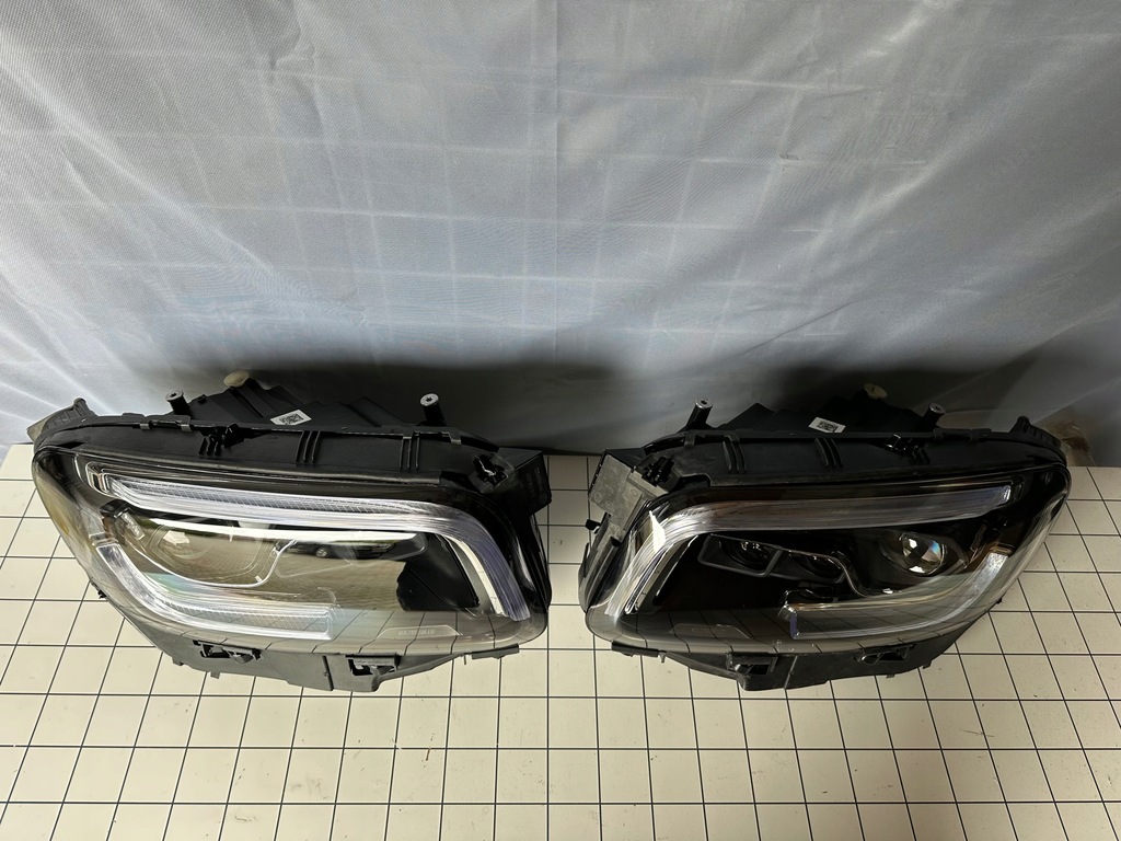 фото №7, Лампа правая левая передняя перед led multibeam mercedes glb x247 w247