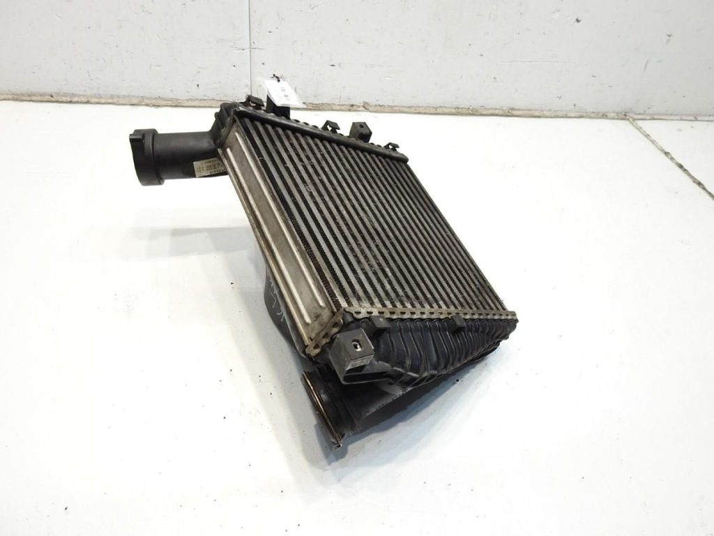 Радиатор интеркулер левая porsche cayenne 1 4.5 v8 turbo 7l0145803a с Разборки