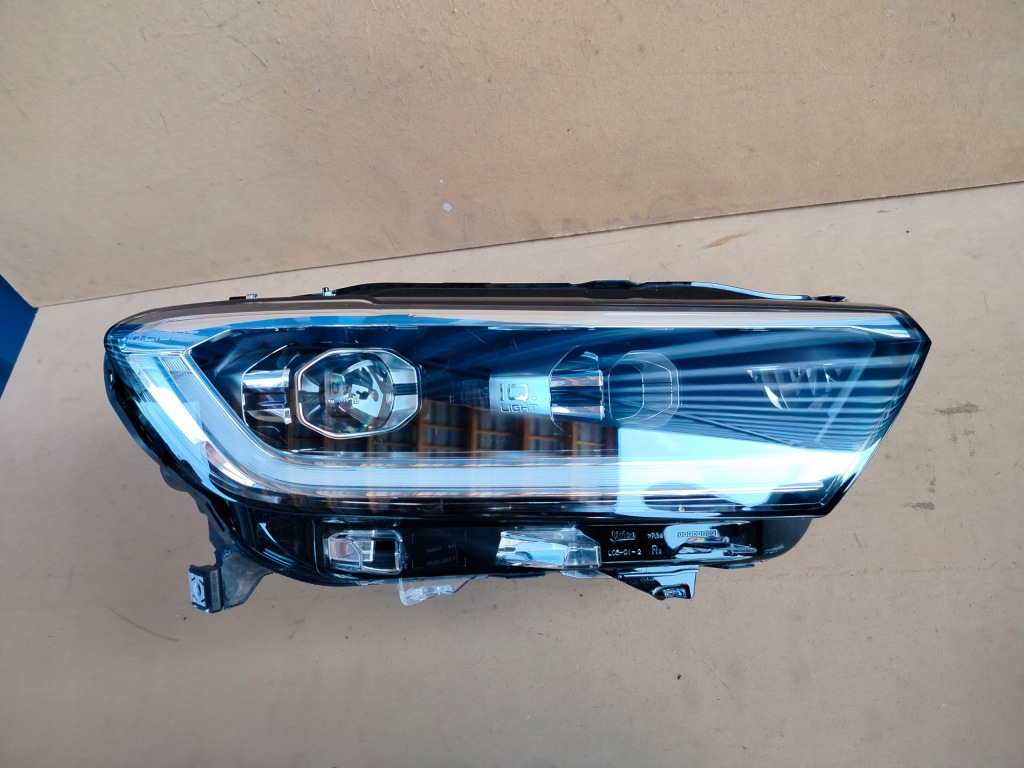 фото №5, Vw t-roc lift iq matrix ні суцільні контакти лампа права