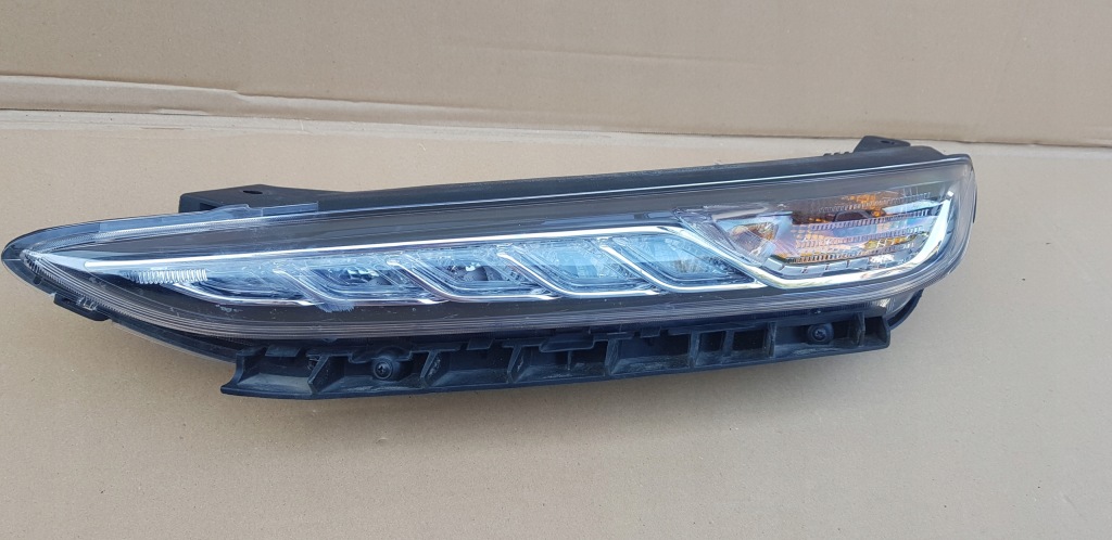 Hyundai kona рестайлинг  фара передняя левая led drl 92207-j9000 Цена