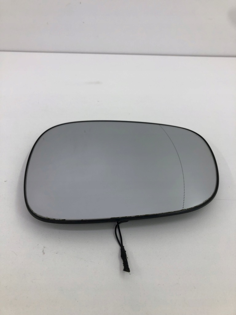 фото №1, Bmw e84 x1 вкладыш зеркало правый anglik