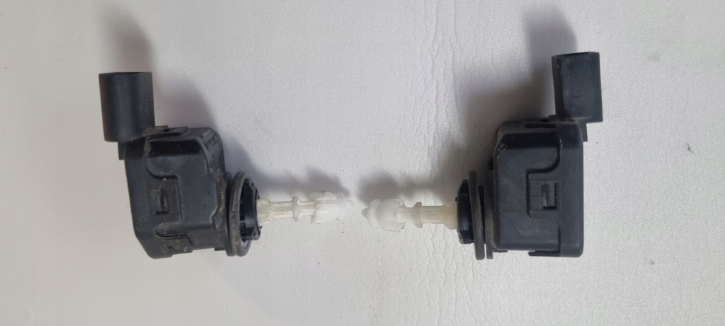 фото №1, Mercedes w 164 моторчик регулювання лампи