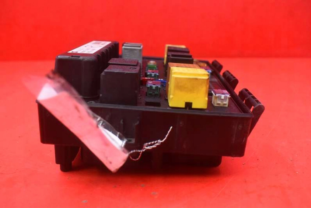 фото №7, Коробка предохранителей bsi 13191126 opel astra 3 iii h 1.6 16v 105 km 04-07