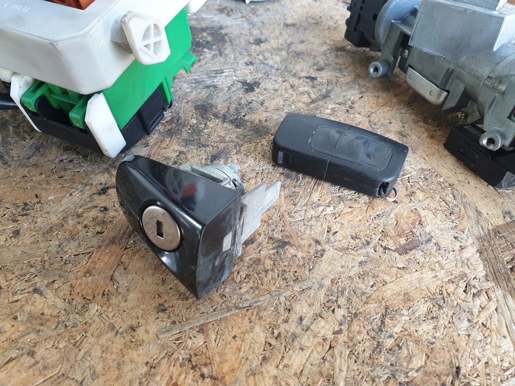 фото №6, Комплект бортовой компьютер блок управления двигателя focus mk2 1,6