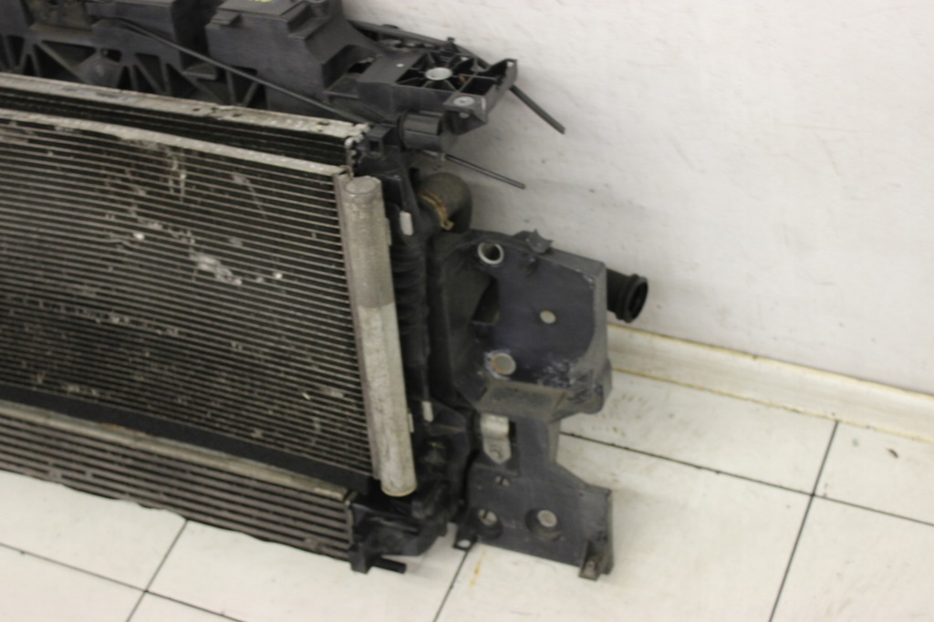 фото №4, Pas передній радіатор renault scenic iii 1.5 dci