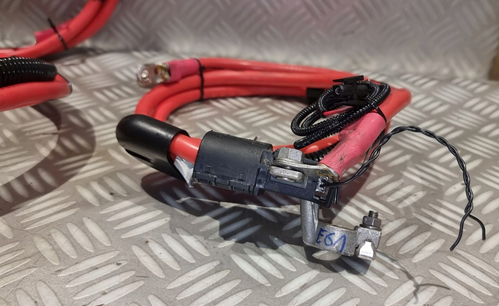 фото №9, Bmw 5 e61 03-06 клема піротехнічна 6944535 шланг плюсовий plus 6971219