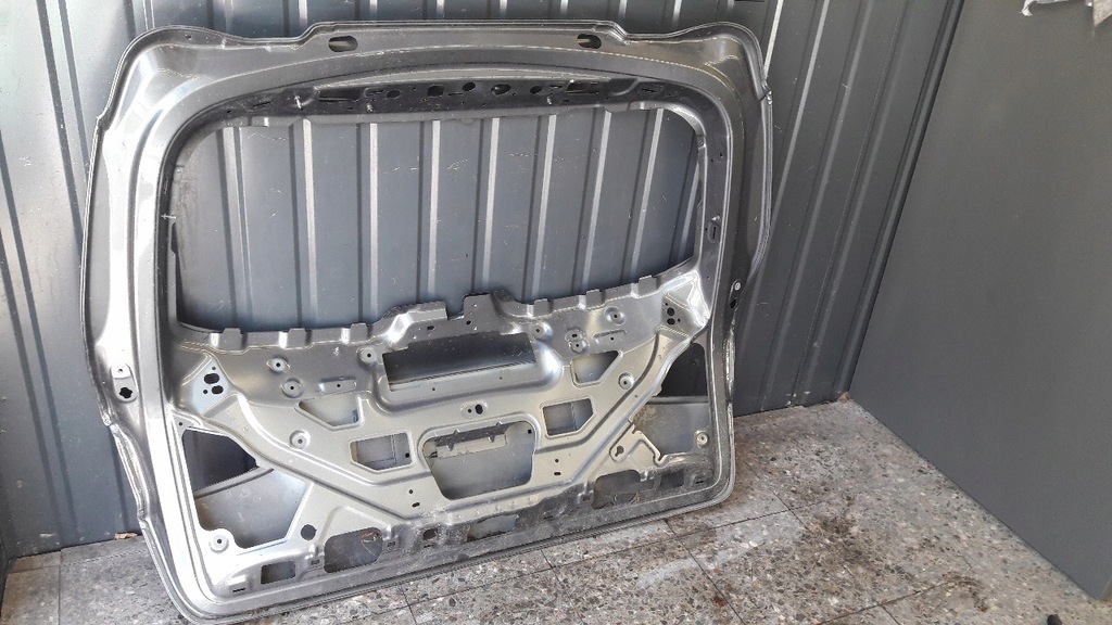 фото №7, Крышка багажника mercedes glc 220