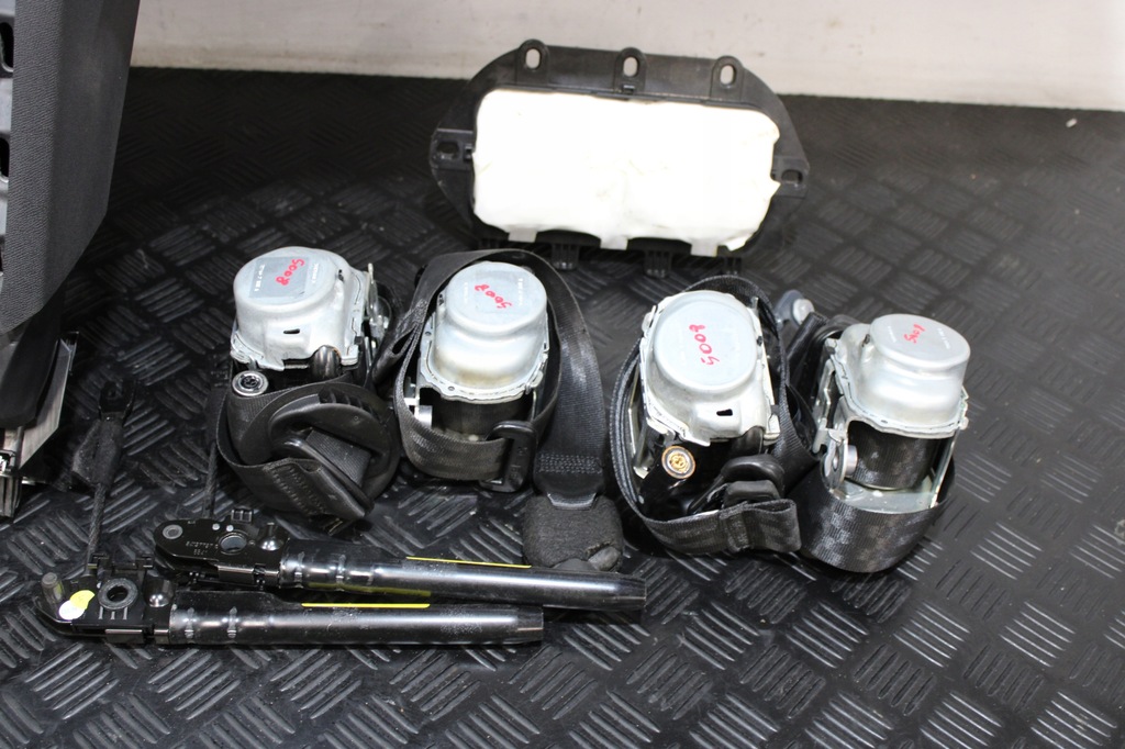 фото №8, Панель приладів консоль подушка безпеки подушки безпеки peugeot 5008 ii 2 gt-line