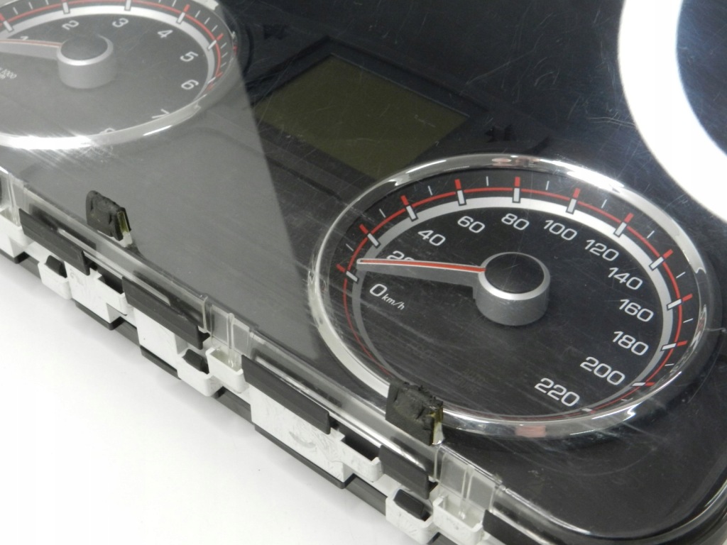 Панель приборів ssangyong korando 80210-34380 в Україні