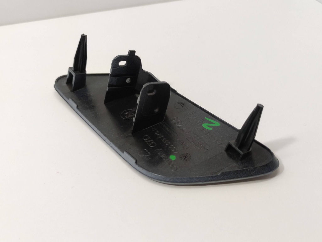 Audi a6 c7 рестайлинг  allroad заглушка омывателя  фары правый  перед 4g0955276d с Разборки