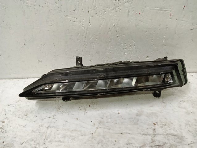 фото №1, Противотуманная фара левый передний skoda superb iii 3 lift 3v 19-