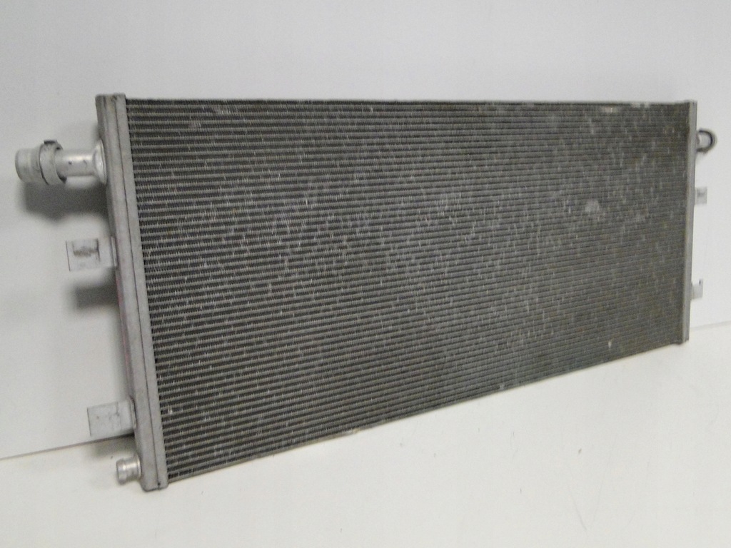 фото №10, Mercedes cla 118 w118 gla h247 247 радіатор малий wody рідина 45 amg