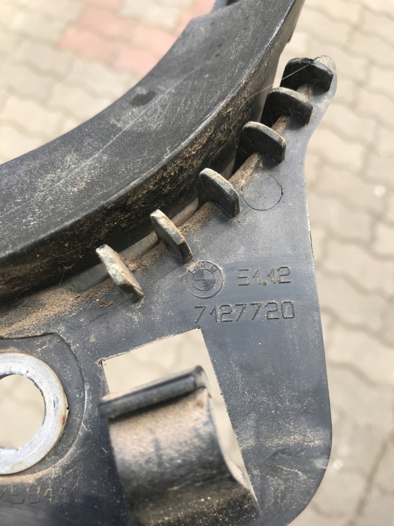 фото №7, Напрямна бампера середній задня bmw e91 7127720