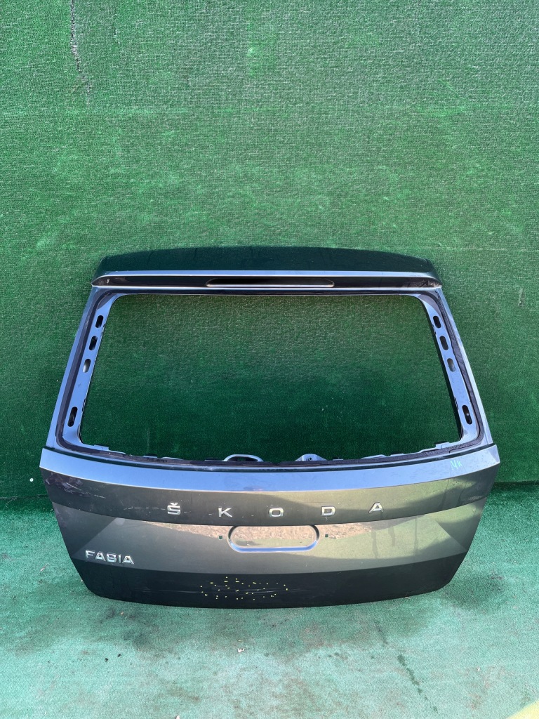 фото №1, Skoda fabia iii lift 19- hb 5d кришка багажника задня