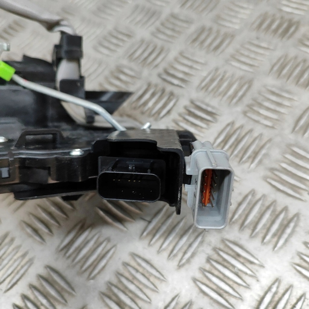 фото №8, Kia ev6 2022 права сторона замок двері передніх