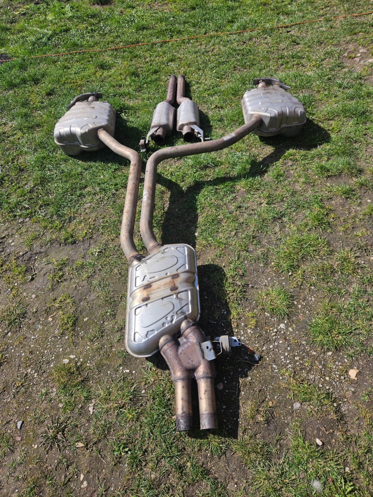 фото №1, Audi a8 d4 3.0tfsi выхлоп гаситель