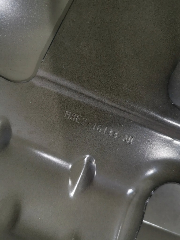 фото №8, Land rover range rover l460 vogue крила правий перед