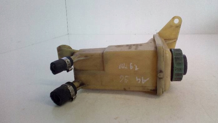 Бачок жидкость усилителя audi a4 b5 1996r. в Украине