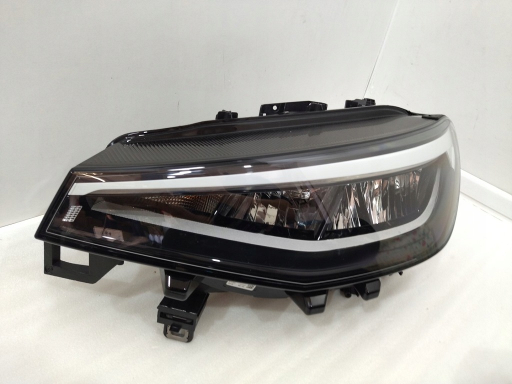11b941005b фара фара левый перед full led vw id4 2021+ в Украине