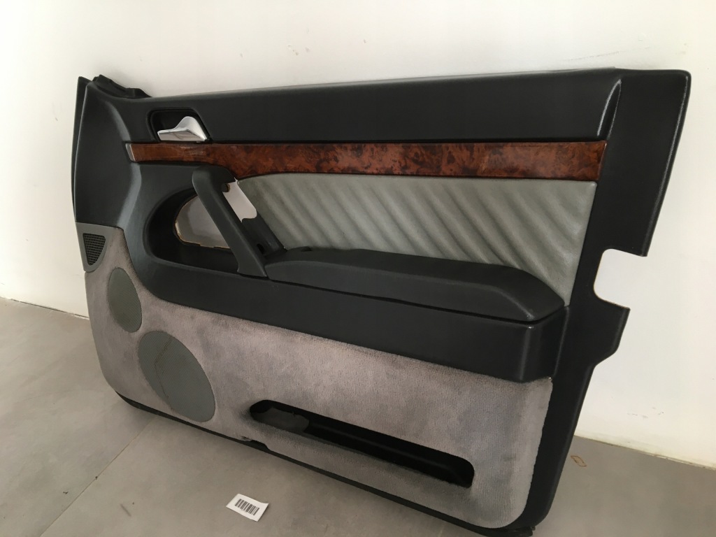 Обшивка дверь правый перед серая серая кожа mercedes w140 se sel Недорого