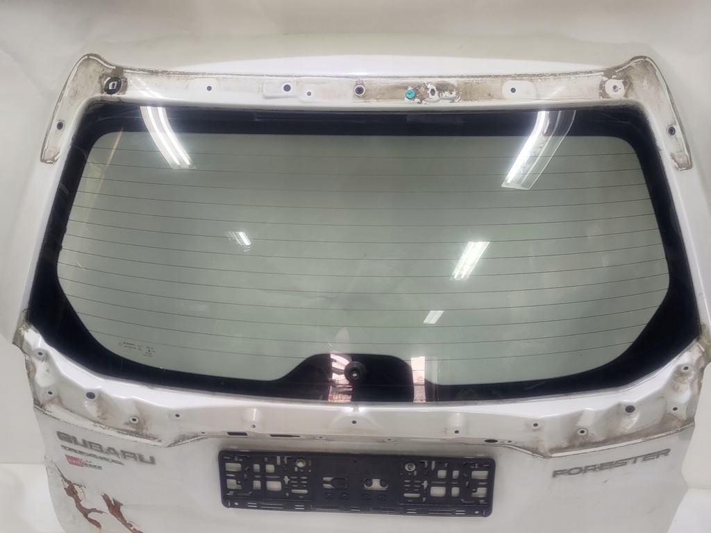 фото №1, Subaru forester iv 13- стекло крышки багажника