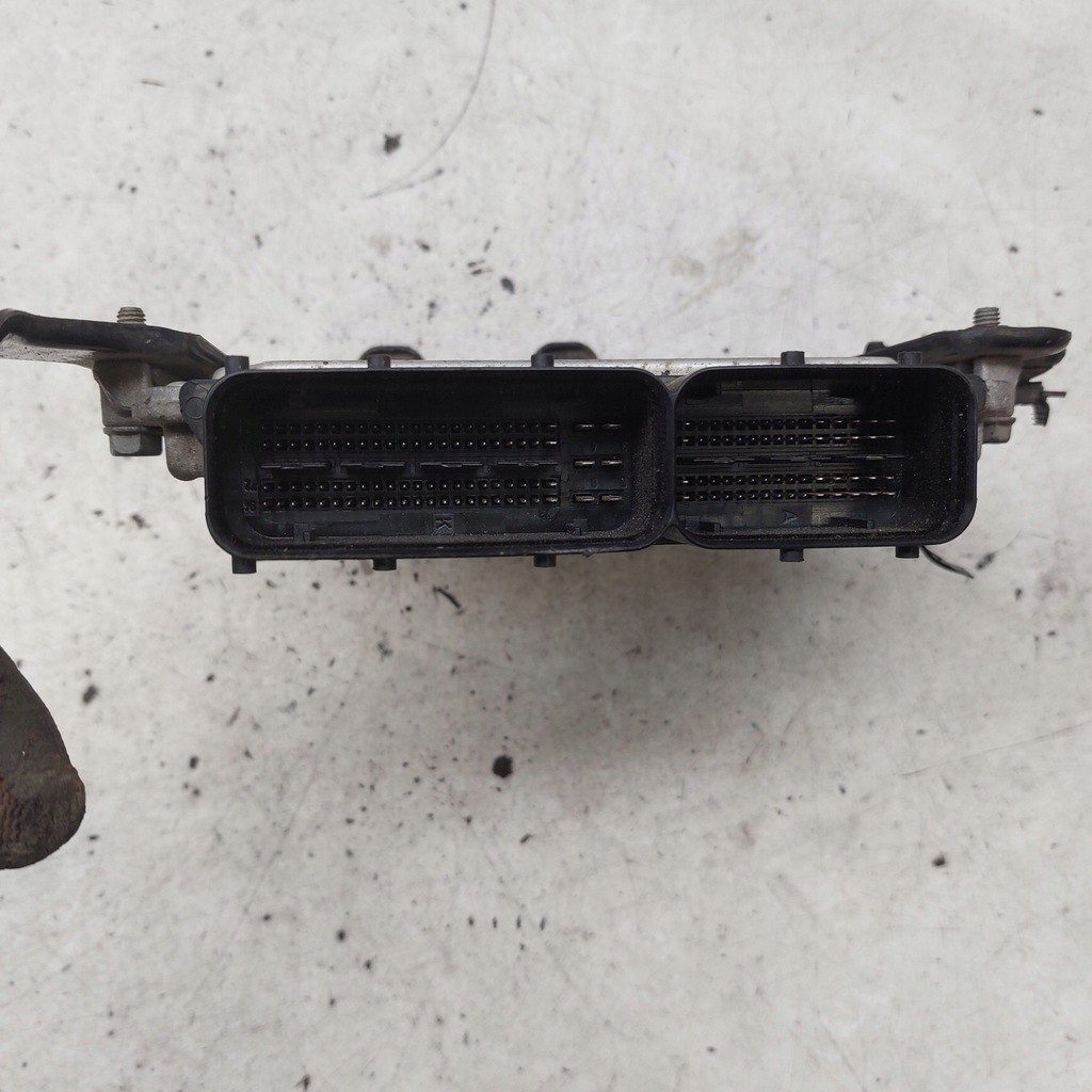 фото №11, Hyundai ix35 1,7crdi бортовий комп'ютер двигуна 0281019639 з nowego автомобіля