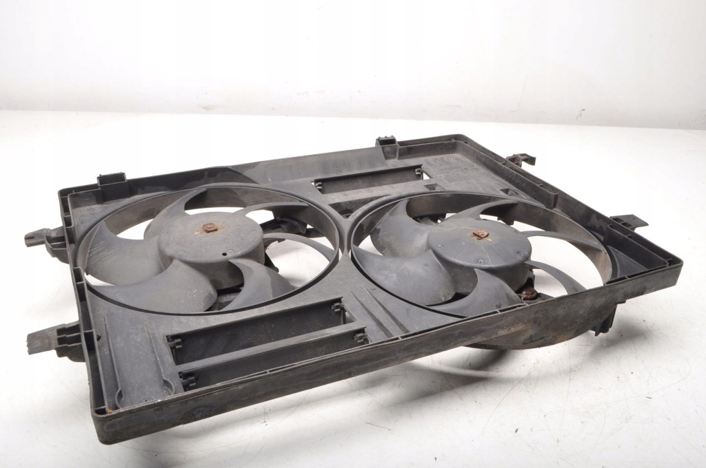 Jaguar x-type 2.0 d вентилятор радиатора 6x43-8c607-aa Недорого