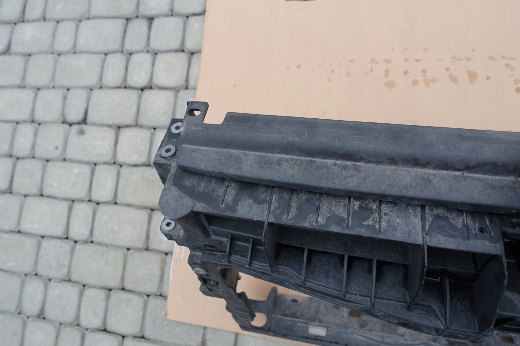 Vw tiguan 5na pas передний оригинал 5na805588k с Разборки