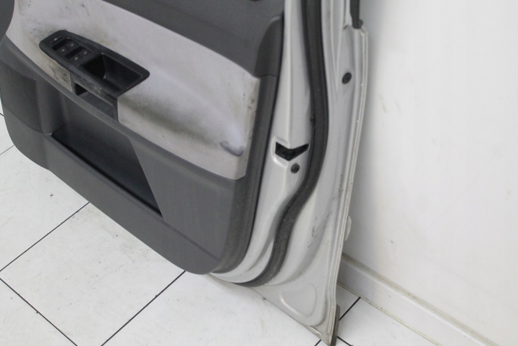 фото №15, Двері правий перед праве передні volkswagen vw polo 9n cross 2001r- la7w