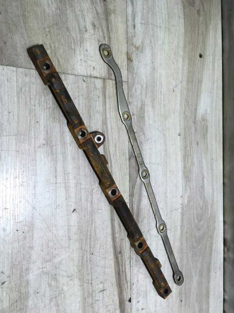 фото №1, Кронштейн коллектор выпускной mini cooper f56 18r