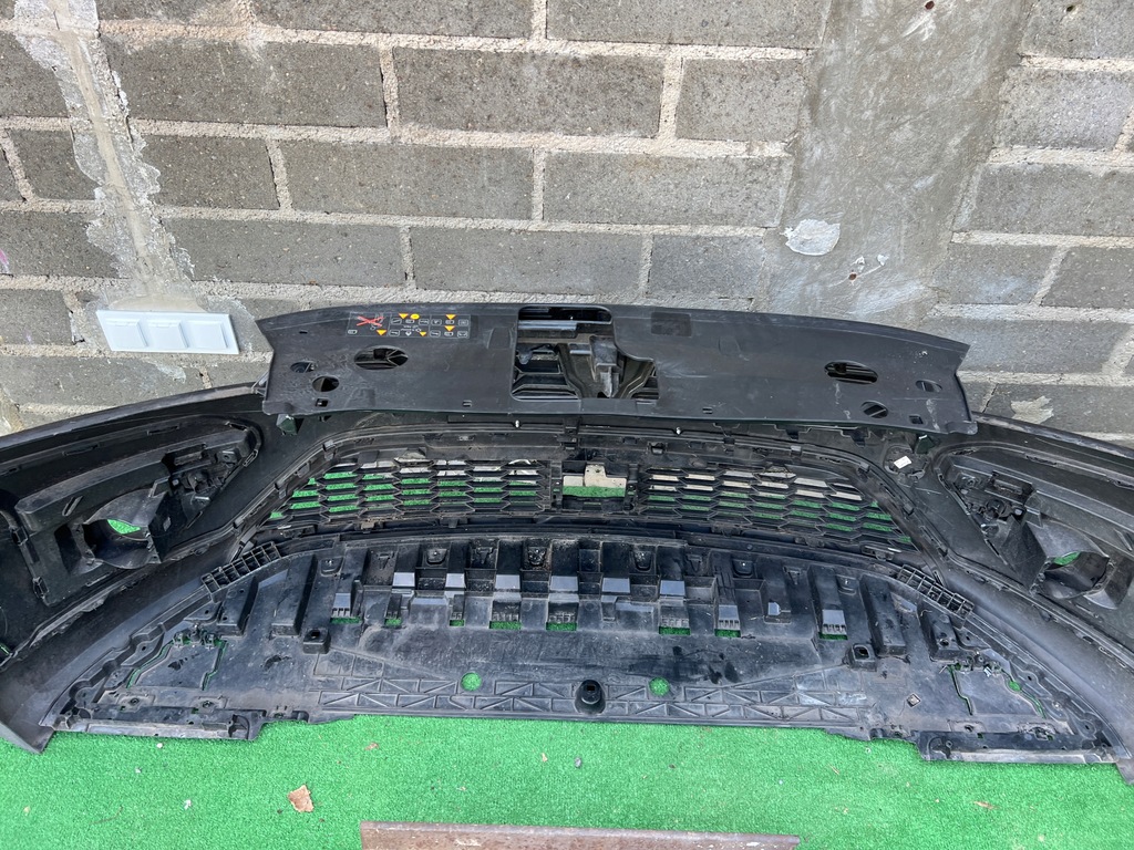 фото №10, Dacia sandero stepway iii 3 бампер перед