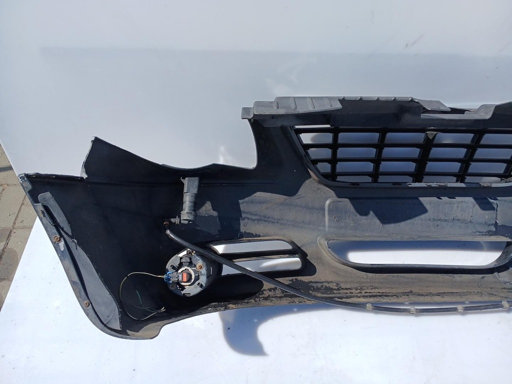 фото №7, Бампер перед передний чёрный na омыватель chrysler voyager iv lift 05-08r.