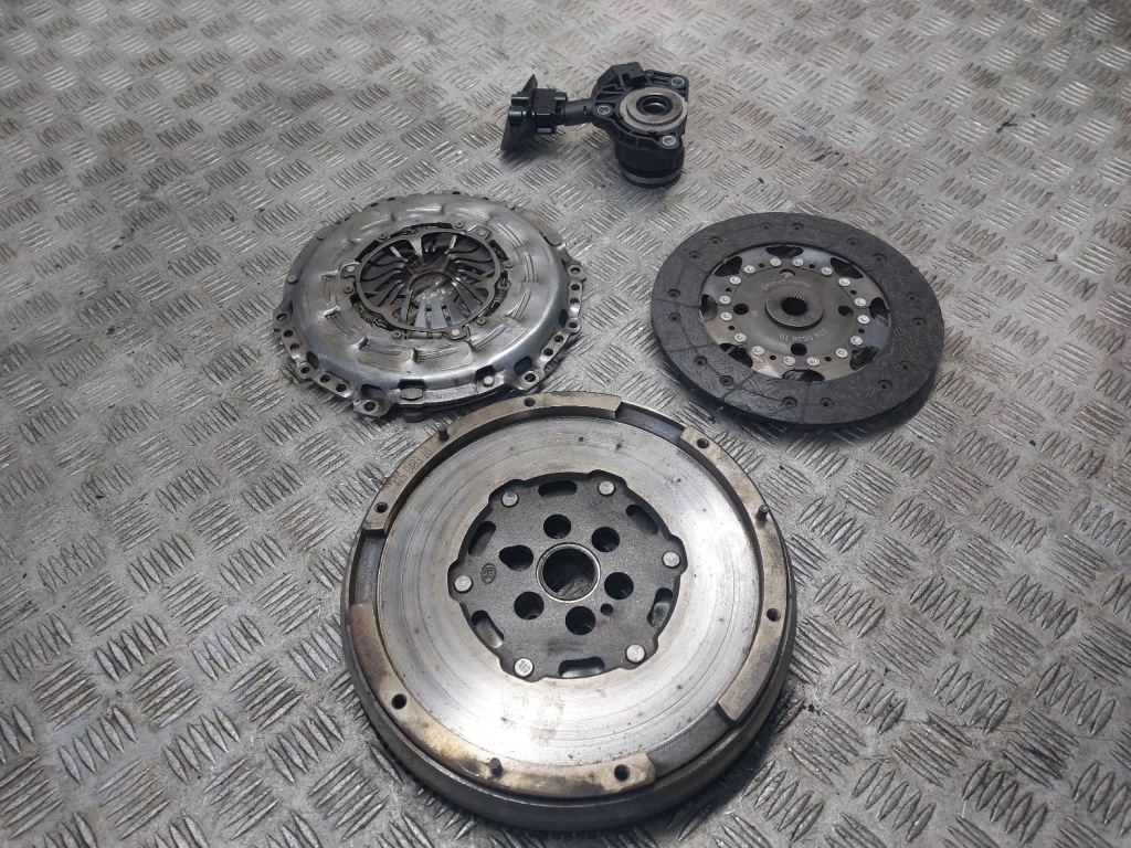 Купить Колесо двухмассовый + диск + прижим + подшипник peugeot 5008 1 1.6 hdi