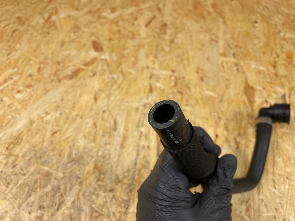 фото №9, Wąż труба шланг wody volvo v60 ii s60 iii xc60 ii xc90 ii 32339327