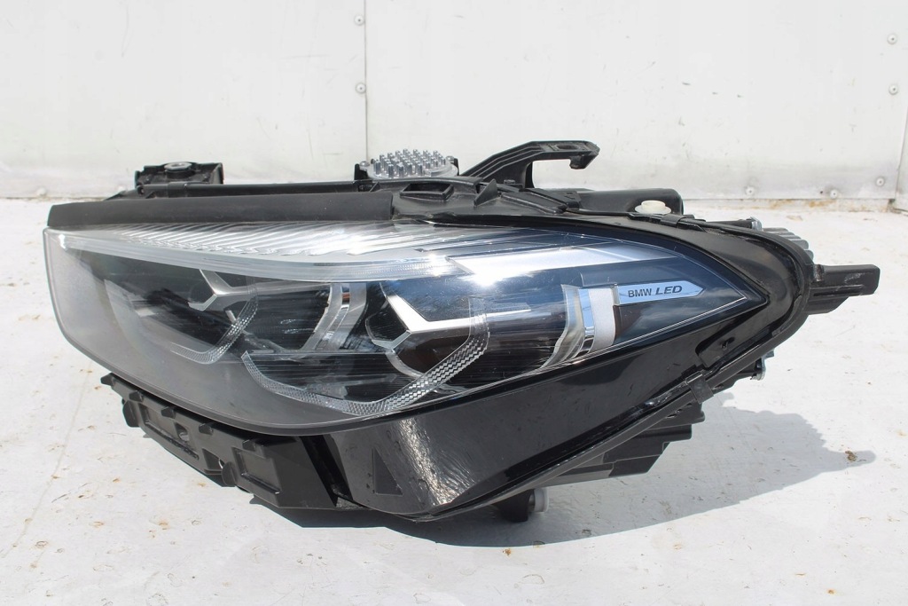 Bmw 8 m8 f93 лампы перед лампа a95a27a27 a85a27a28 full led адаптивный led f9 с Разборки