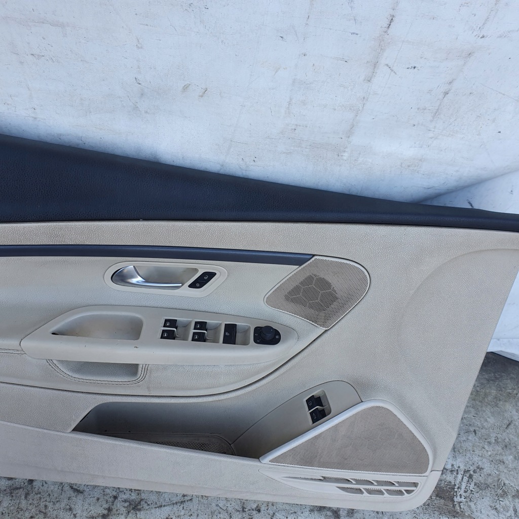 Оббивка обшивка двері лівий vw eos Київ