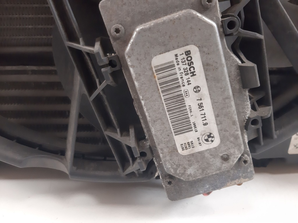 2010 bmw 3 e92 e93 комплект радиатор 9538380 с Разборки