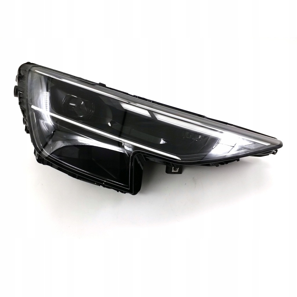 фото №9, Audi q8 4mn facelift набор фары 4m8941011