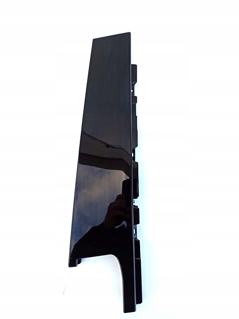 фото №1, Infiniti q30 молдинг дверь левая задняя блеск 2015r