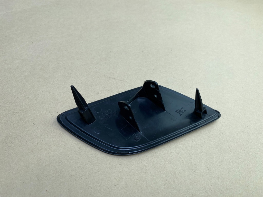 фото №11, Заглушка розпилювача лампи лівий перед audi q7 4l 4l0955275g