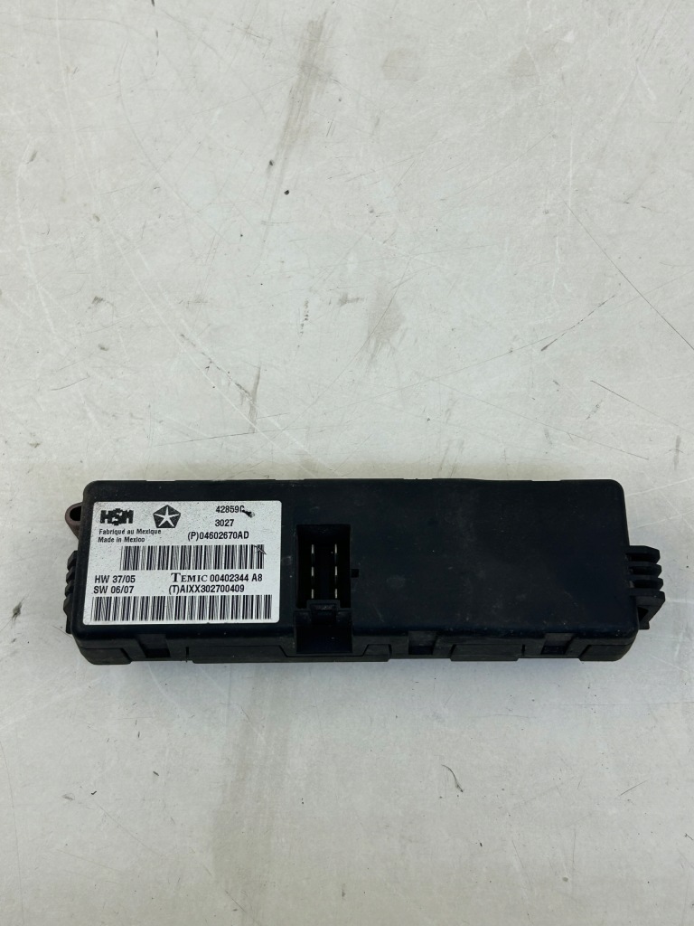 фото №1, Модуль сиденье chrysler 300c p04602670ad