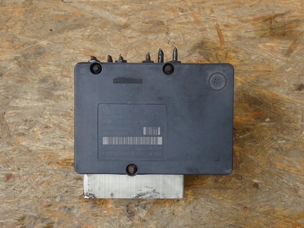 Mercedes cl203 clc 1.8 компресор насос abs a0375453632 a0064314812 в Україні